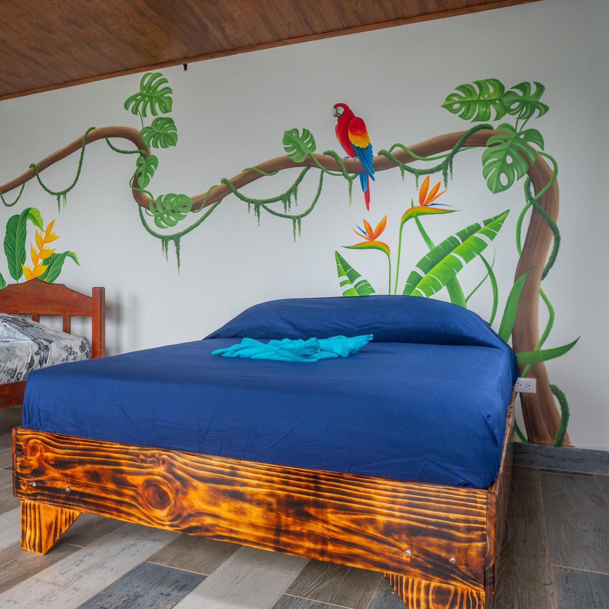 Ecolodge Kalaluna Resort Drakes Bay Exteriör bild